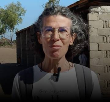 Esperanza y Basilio nos cuentan cómo decidieron ahorrar y hacer una importante donación en memoria de Aurora, la madre de Esperanza. Imagen de Esperanza