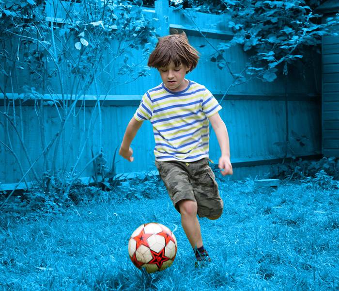 UNICEF - Conócenos Niño jugando