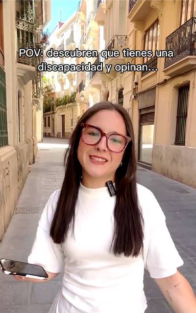 Regina @nimasnimano contesta a los prejuicios sobre discapacidad