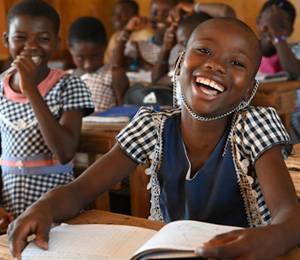 Foxy - Socio Estrategico UNICEF España Foxy - Socio Estrategico UNICEF España